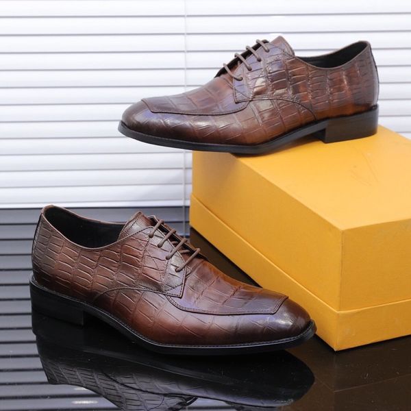 

2020 new luxury men's formal leather shoes, plus 38-44 lace-up business casual leather shoes men's formal wedding flat shoes, Black