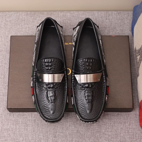

sports_runingshoe g men velvet loafers party wedding shoes europe style embroidered black velvet slippers driving moccasins
