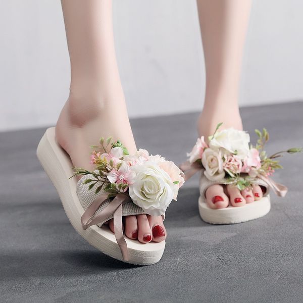 

slippers women's summer fashion wear flowers word drag 2019 new sandals and slippers thick bottom slope beach sandals, Black