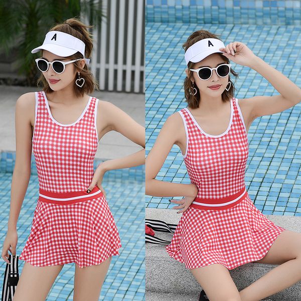 

2019 new skirt one-piece conservative swimsuit plaid fresh fashion spring swimsuit girl