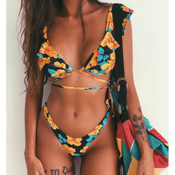 

High Cut Retro Print Ruffled Bikini 2019 Sexy Cross Bandage Swimwear Women Swimsuit V-Neck Brazilian Bikini Set Thong Biquinis