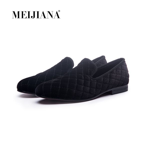 

2019 luxurious men dress shoes men stripes and white handmade loafers plus men's flats, Black