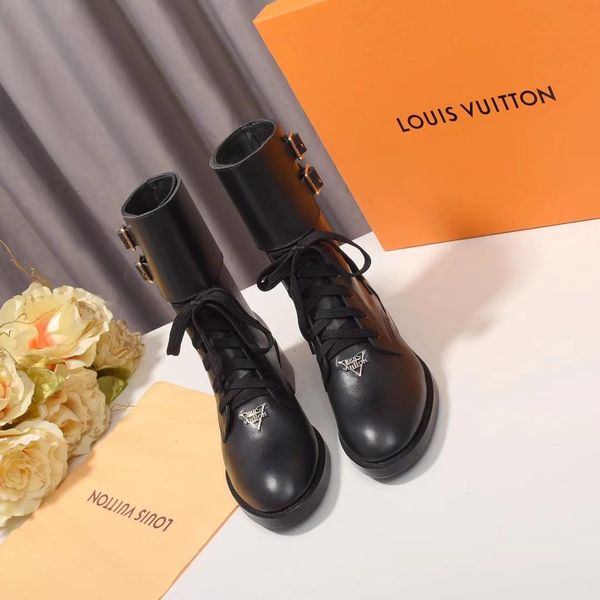 

new style luxury women's shoes martin boots australian fashion design brand winter women's boots classic pattern three platform vs, Black