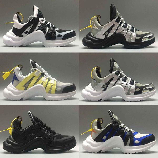 

2019 Дизайнерская черная повседневная обувь Белая синяя монограмма Черные кроссов