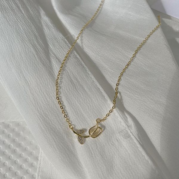 

crystal tulip flowers necklaces for women fashion jewelry on the neck, gold color chains choker necklace female accessories, Silver