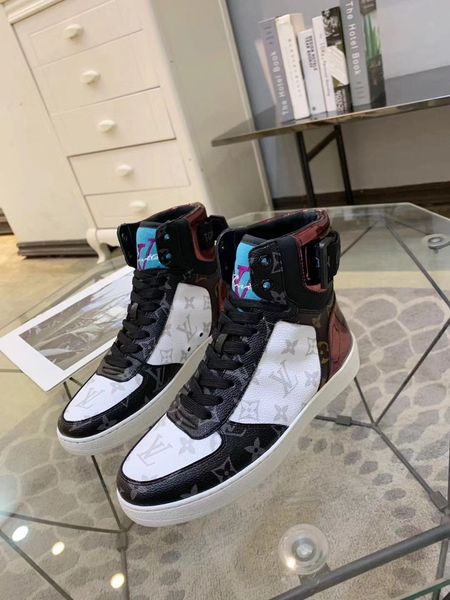 

2020 new ds couple luxury design casual sports shoes leather sneakers daily casual shoes