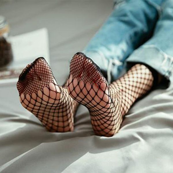 

new 2019 fashion summer women ruffle large fishnet ankle high socks bow tie mesh lace fish net short socks chaussettes, Black;white