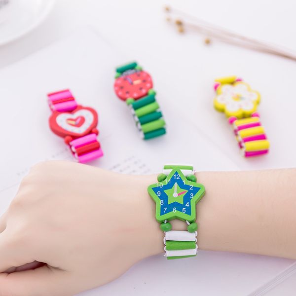

деи мода а мђлилм малики девоки деѬевнне а cute student handwear а кан
