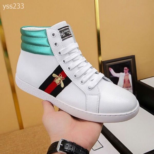 

2019 trend tide brand small white shoes increase the korean version of the super fire trend autumn breathable wild sports shoes men, Black