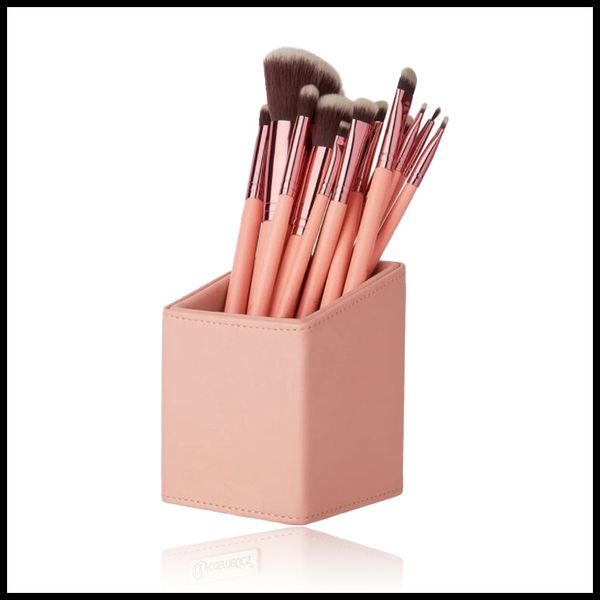 

stock угловая кисть 13piece набор кистей для макияжа кисти для лица eye powder foundation для губ тени для век косметика с пакетом