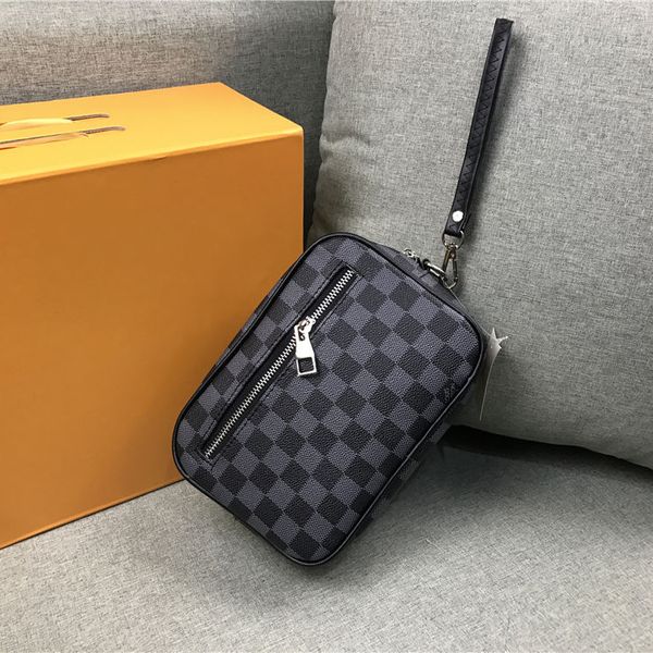 

2020 fashion mens designer crossbody bag luxury fanny pack outdoor brand wallet shoulder bags office briefcase 2020813k