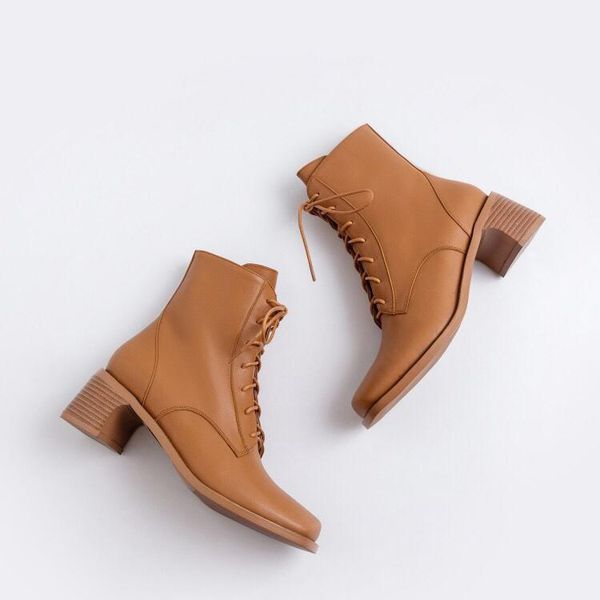 

boots children's autumn leather straps square head women's boots short tube fashion big name with thick with brown martin boots