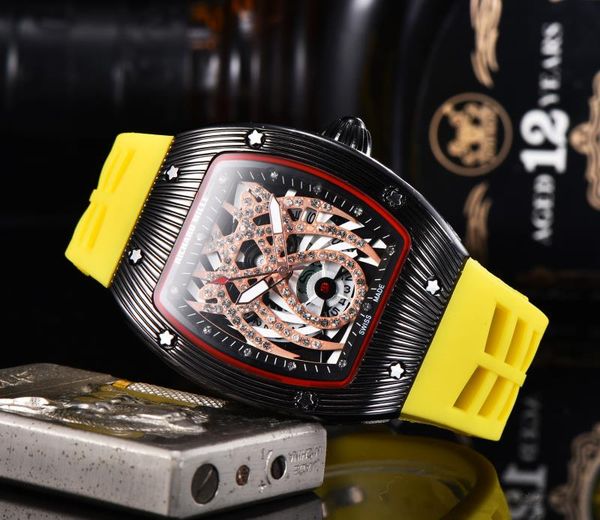 

new fashion men's quartz watch silicone band diamond satch business leisure sports luxury watch, Slivery;brown