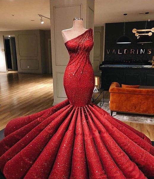 

2020 red trumpet evening dresses ruched one shoulder sequins ruffle sweep train prom gowns custom made party pageant dress, Black;red