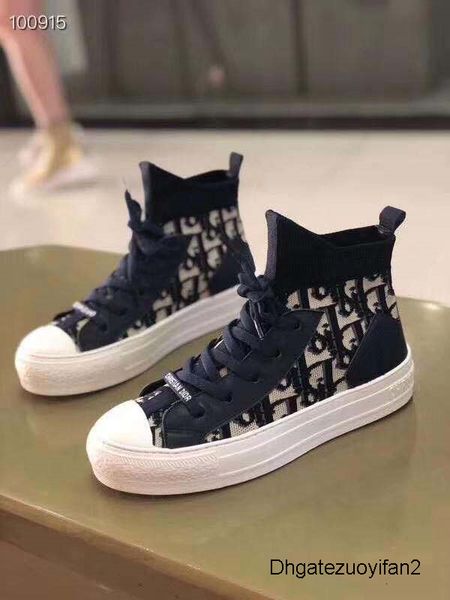 

2020 latest canvas shoes fashion women ladies low canvas embossed microfiber sneaker sandals, Black;red