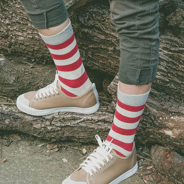 

new winter autumn full cotton striped man socks casual crew modern striped design red gray color man cotton socks, Black