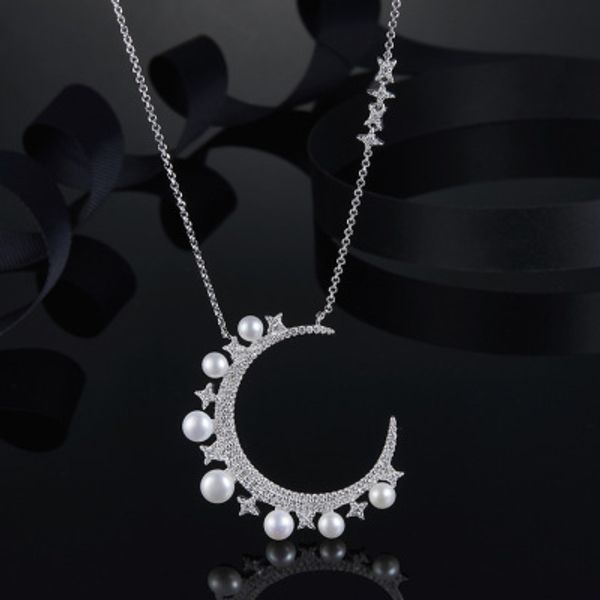 

wholesale-silver moon necklace with baby pearls