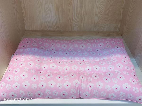 

pearlescent paste cervical pillow cool breathable health pillow