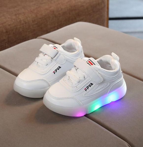 sports direct swimming shoes