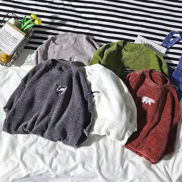 

2019 new autumn winter fashionable round neck pullover sweater female loose casual sweater warm long sleeve knitted sa-8, White;black