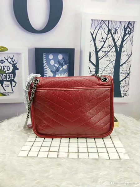 

hip the most popular fashion women handbags black logo shoulder bag lady bag chain shoulder straps