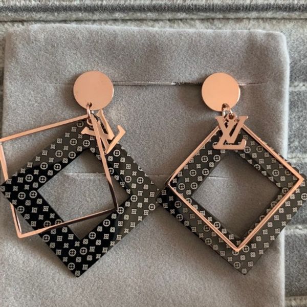 

2019 new Titanium Steel black rose gold plated christian square Letter earrings wedding band ring men women
