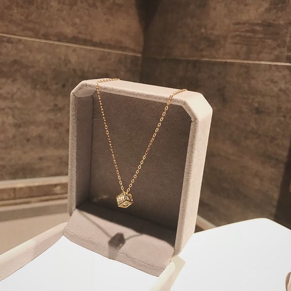 

spicy korean style s925 silver necklace summer simple cube zircon clavicle chain shiny 18 k gold