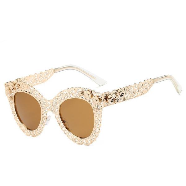 

cat eye sunglasses retro decorative mirror sunglasses crystal full metal lace with the box, White;black