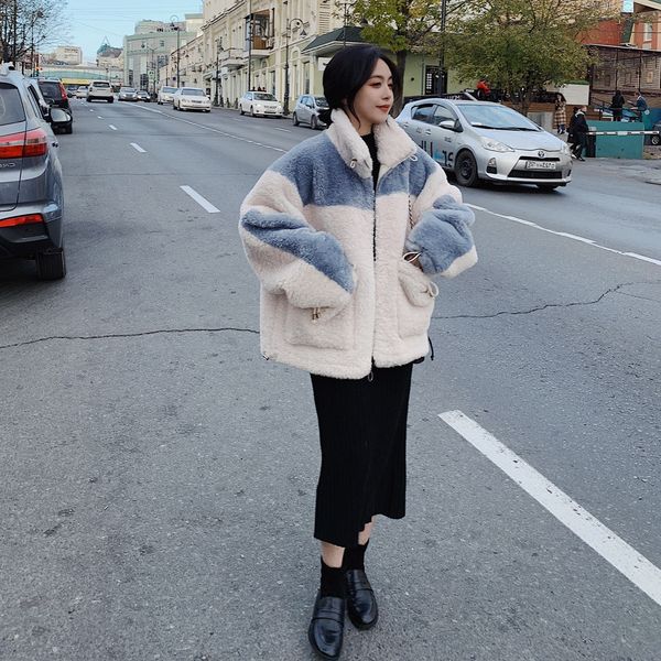 

молодые женщины, естественно, подлинный реальный лисий мех белого пальто для женщин, Black