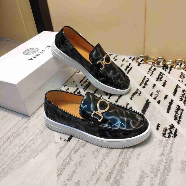 

2019 горячая мужчины низкие кроссовки с вышивкой высокий холст кружева-up повседневная обувь порт wan2, Black;red