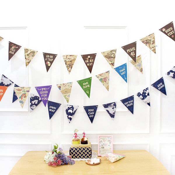 Mapa da moda Bunting Mapa do mundo colorido Pendurado Banner Impresso Triângulos String Flag Decoração de Festa Home Suprimentos 15 * 18.5cm 3 estilos VT1554