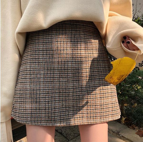 

2018 autumn and winter retro high waist a word skirt, Black