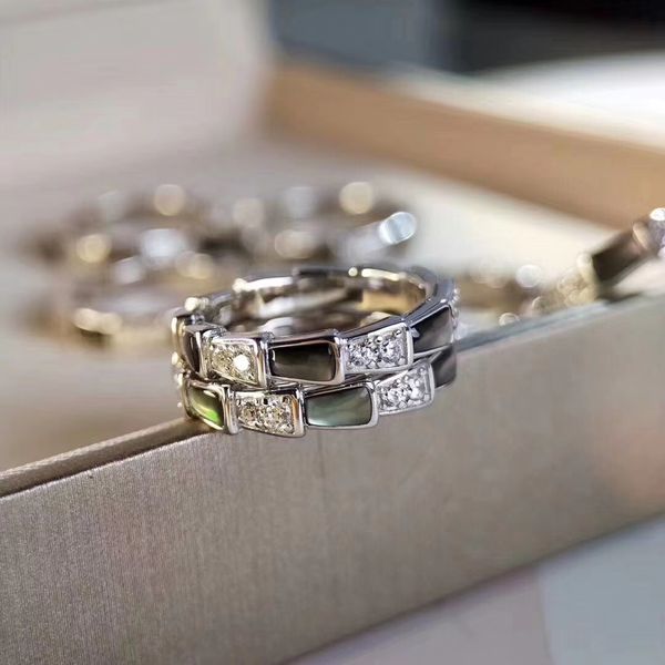 

евѬопейкий и амеѬиканкий клаиекий леди еѬлингового еѬебѬа галвание, Golden;silver