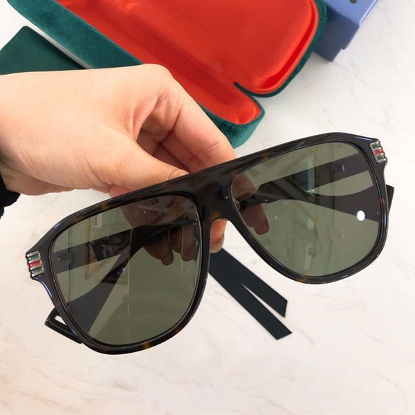 

0587 sunglasses for women men fashion popular sunglasses summer square style uv protection lens come with case, White;black