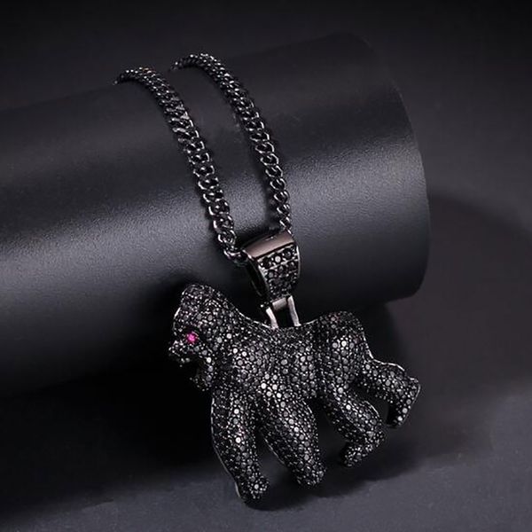 Collana con pendente a forma di scimmia ghiacciata 14K Bling Bling Micro pavimenta zirconi cubici Diamanti simulati Catena a corda da 24 pollici Gioielli hip-hop