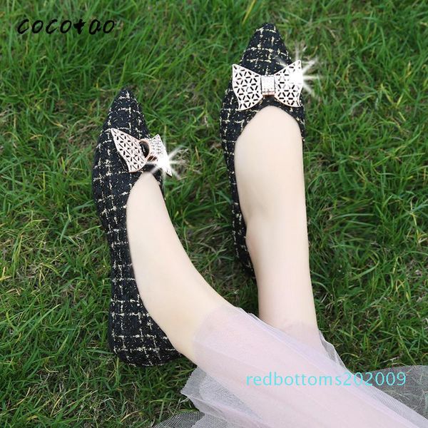

small fragrant rhinestone butterfly buckle pointed flat-bottom evening shoes women 2020 spring new lattice shallow mouth single r09, Black