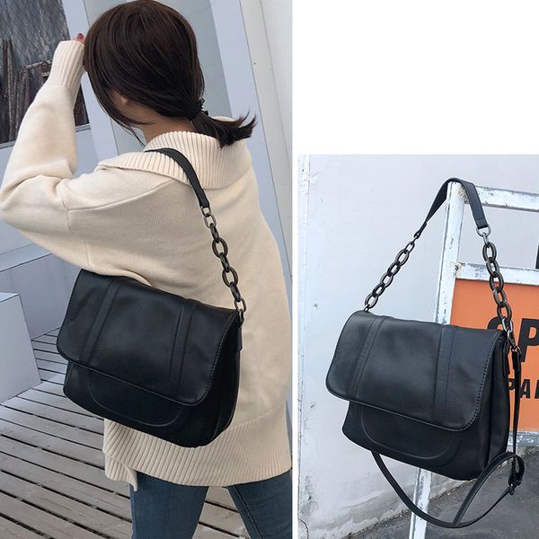 

2019 capacity shoulder winter new port and simple single chain acrylic bag big large wind large bag tot women's autumn uiiai, Red;black
