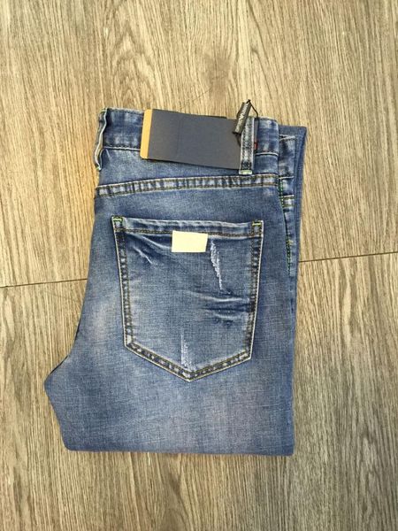 

2019 brand new fashion jeans, men's dark blue trousers.303