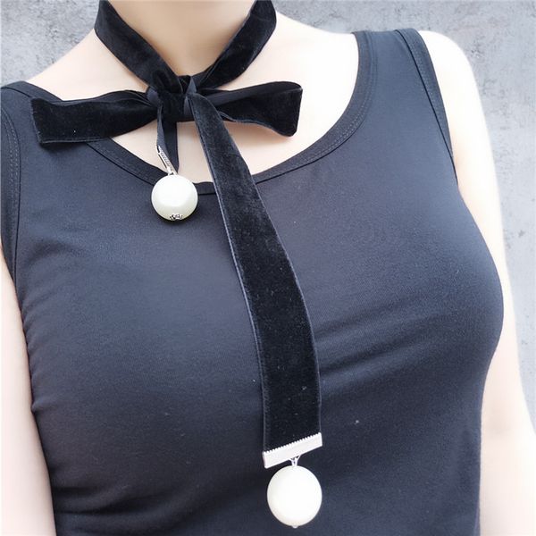 

ingemark temperament necklace black velvet big imitation pearl pendant long necklace female exquisite statement jewelry, Silver