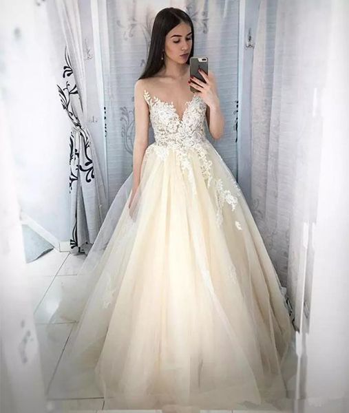 

design simple a-line wedding dresses jewel neck sweep train zipper back long skirt bridal gowns applique wedding gowns b42, White