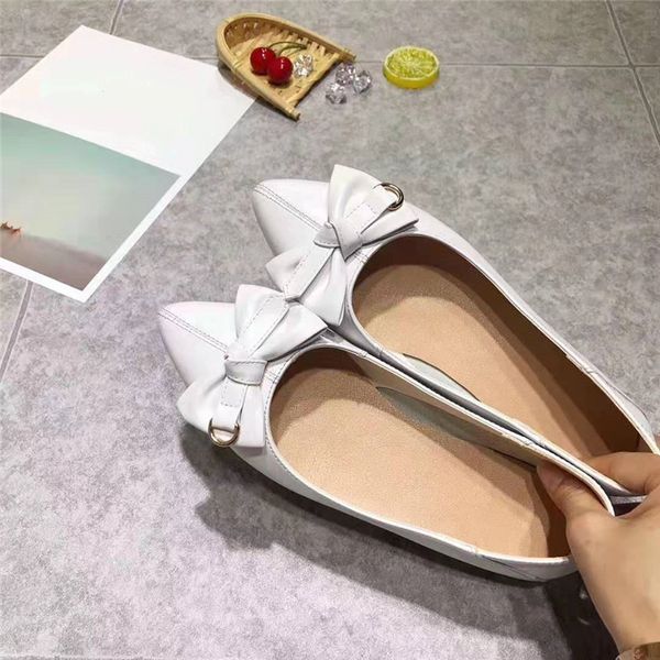 

yqbtdl summer 2020 leisure soft low heel ladies shoes sewing bowtie design white black casual chunky heels womens pumps 34-41