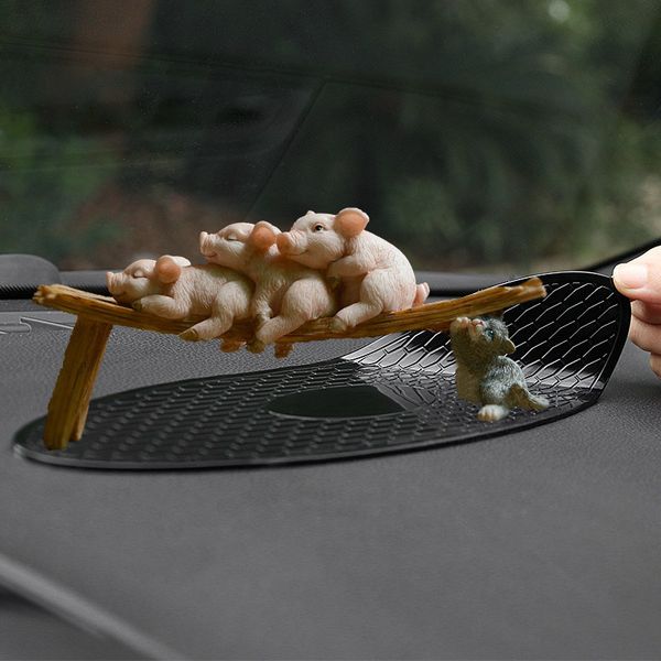 

1pcs automobile animal decoration creative pig ornament car cartoon decoration home art creative process accessories