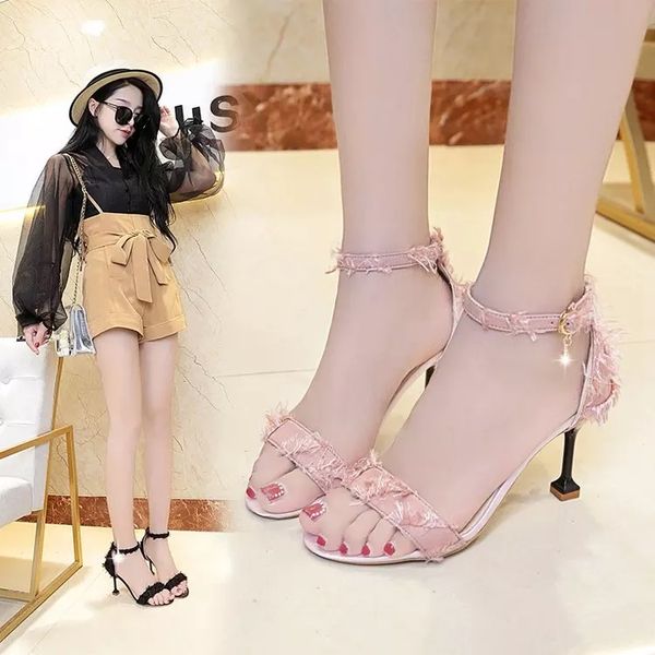 

women's summer 2019 new korean version of a hundred sweet lace cloth open toe sandals with a word button in heels, Black
