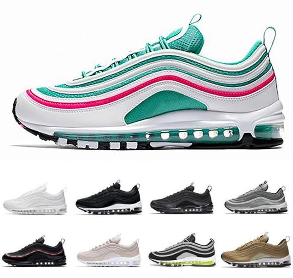 

new fashion 2019 men's sports shoes classic anti-skid design bottom men's outdoor shoes red, blue and yellow