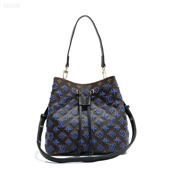 

досуг мода сумки drawstring дамы бочкообразные сумка ковша сумка crossbody плеча сумки среднего размера портативный клетчатый для девочек кл