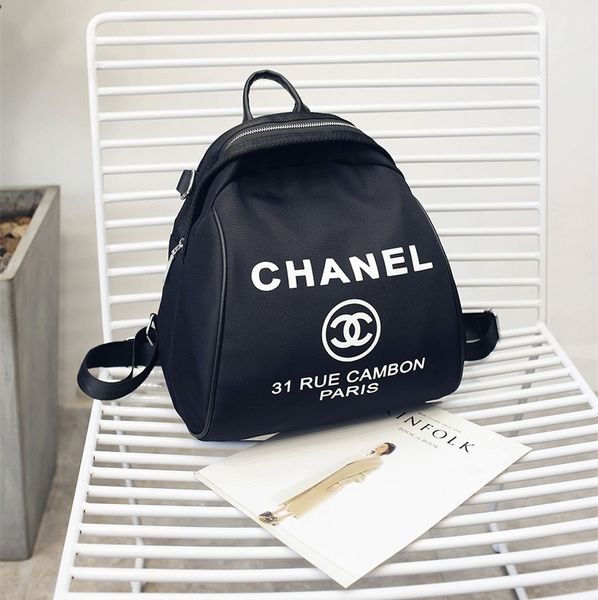 

Mochila Estilo lacosn