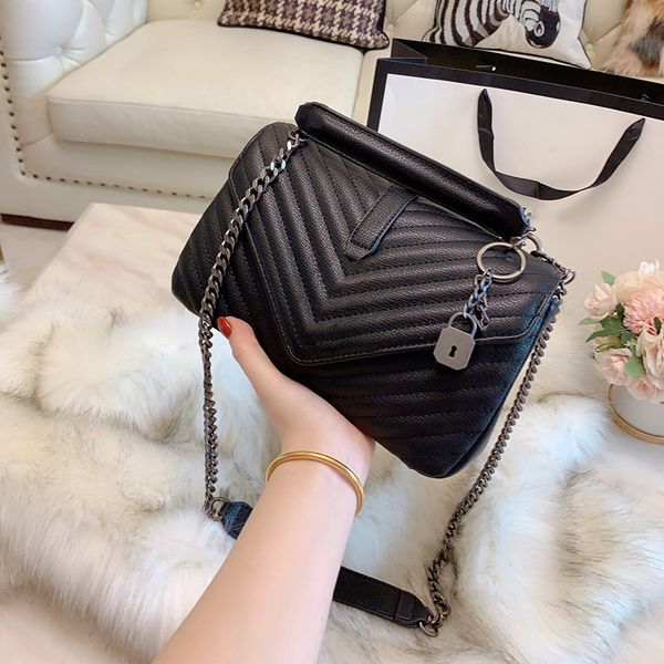 

24 32cm classic v shape chain handbags purses with keychain silver hardware single shoulder messenger bags crossbody bag shopping tote