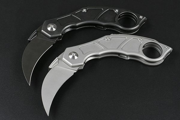 Alta End Karambit Folding Blade Garra Faca M390 Mão Moagem Lâmina TC4 Titanium Liga Liga EDC Facas De Bolso Facas De Presente Facas