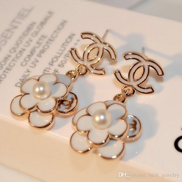 

Luxury pearl brooche earring for women fa hion letter brooche earring jewelry factory direct ale, Gray