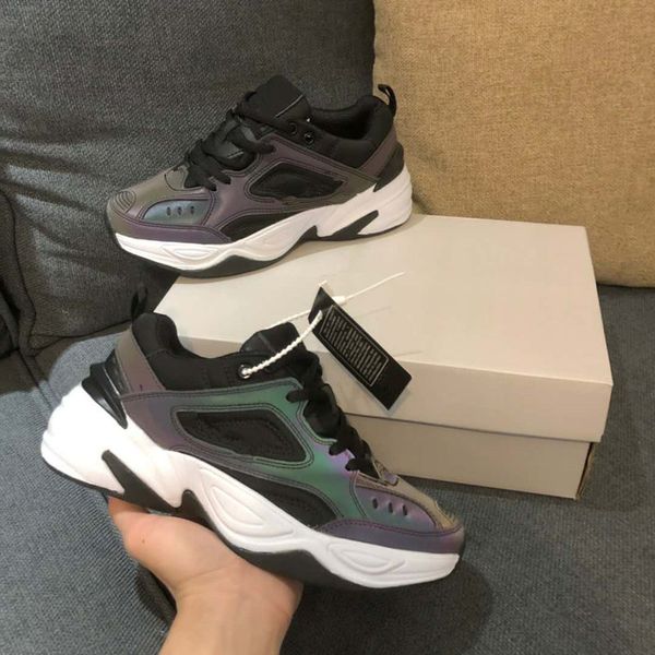 

the classic series of old shoes create a retro atmosphere in the old style. the latest cushioning materials are fashionable and versatile.23, Black